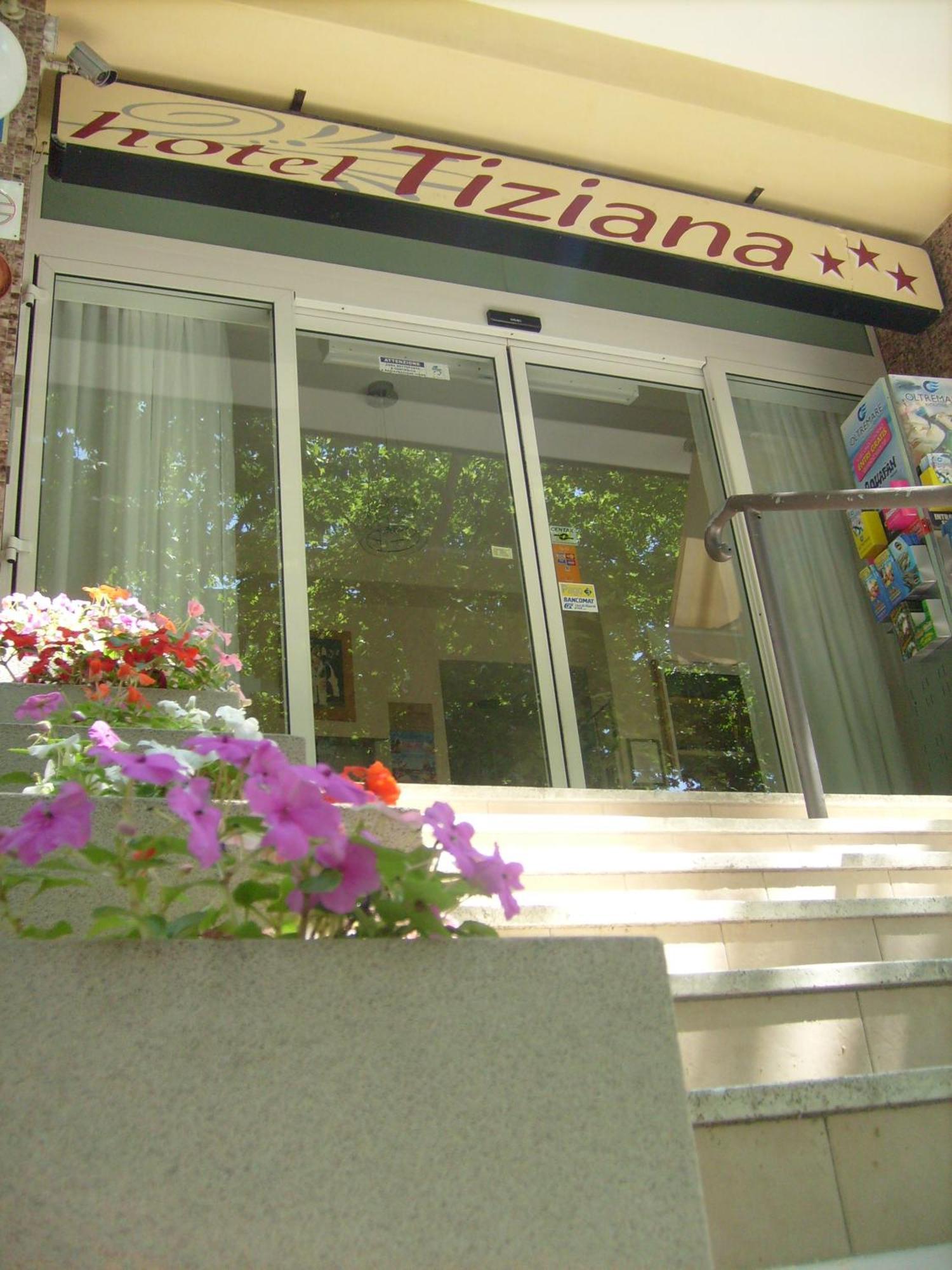 Hotel Tiziana Rimini Exterior foto